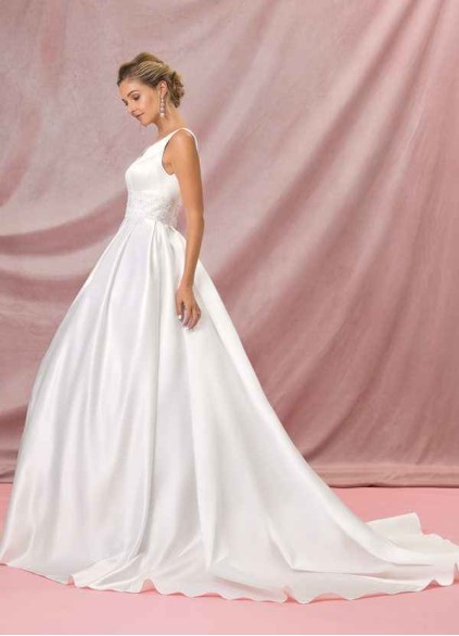 Stenaus Aileen BG
