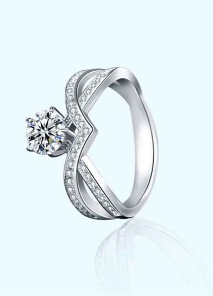 The Queen's Crown Diamond Ring The Queen's Crown Diamond Ring