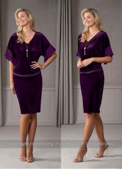 Stenaus Fianna Velvet Blouse
( Final Sale ) Stenaus Fianna Velvet Blouse
( Final Sale )