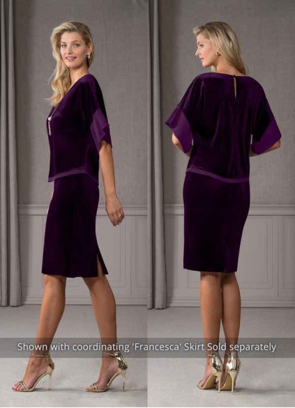 Stenaus Fianna Velvet Blouse
( Final Sale ) Stenaus Fianna Velvet Blouse
( Final Sale )