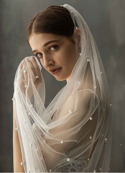 Reyna Veil Reyna Veil